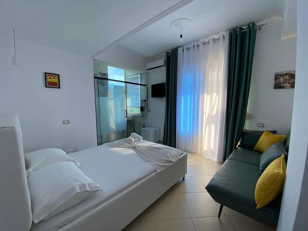 Hotel Kristal Borsh