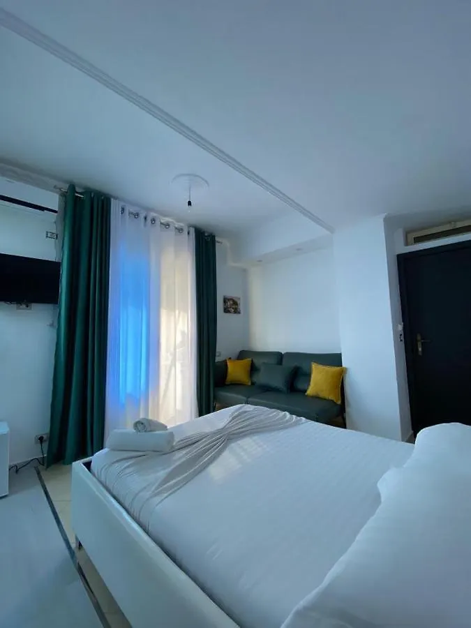 Hotel Kristal Borsh