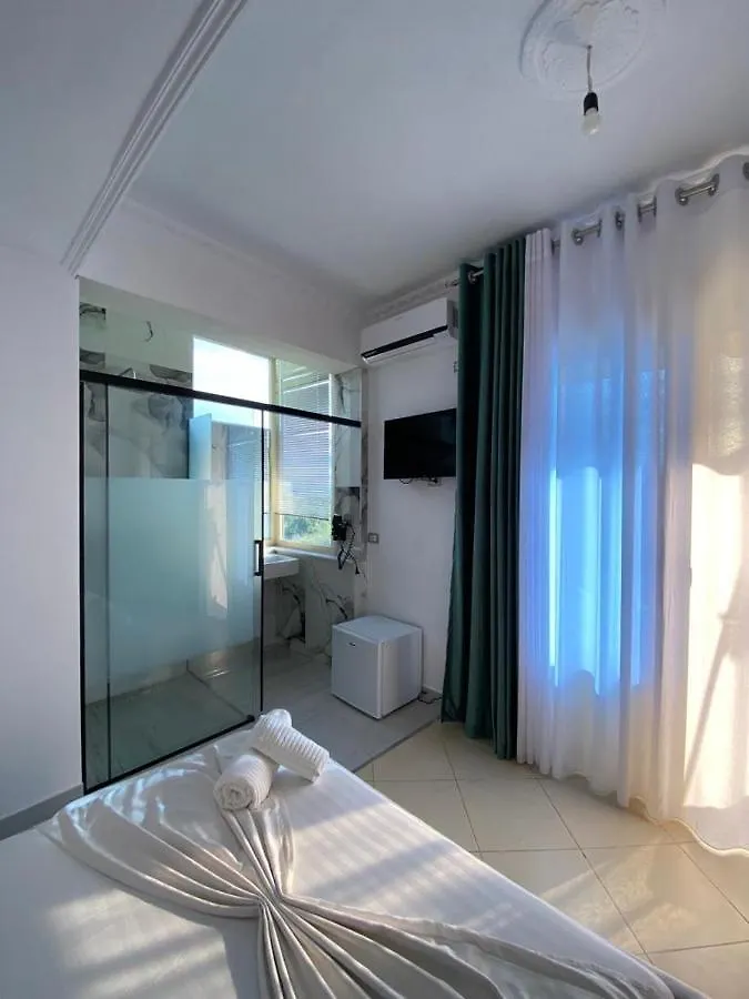 Hotel Kristal Borsh Albania
