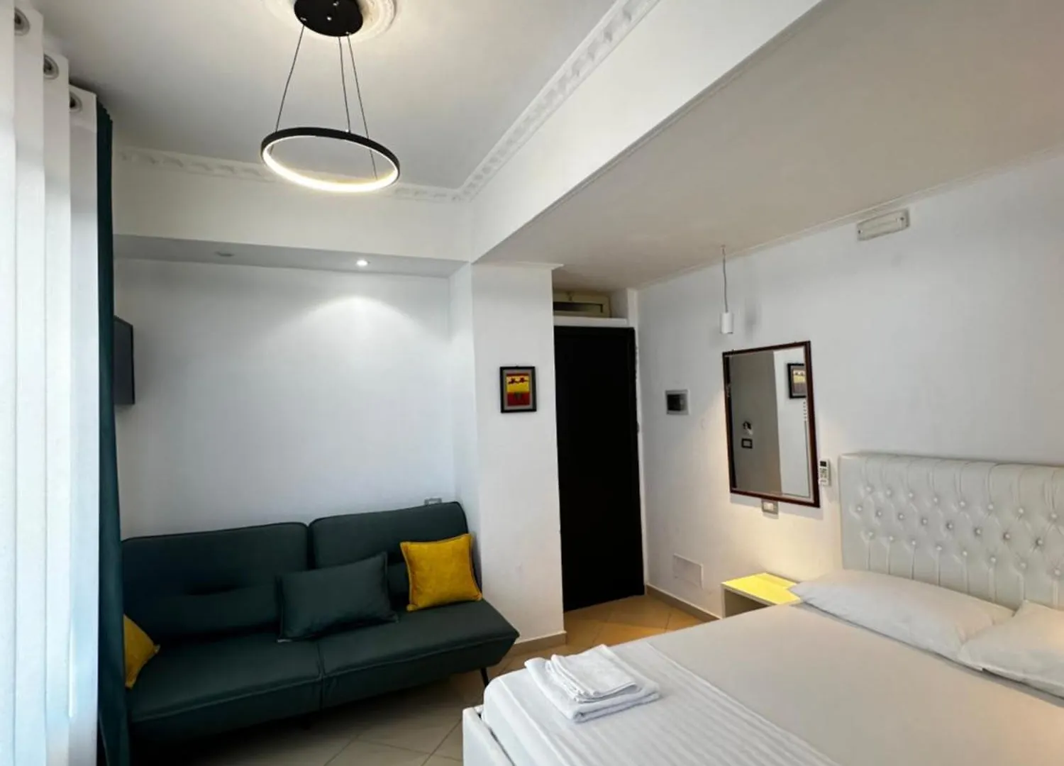 Hotel Kristal Borsh